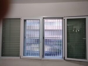 Janela Anti Ruido de Giro 4 folhas